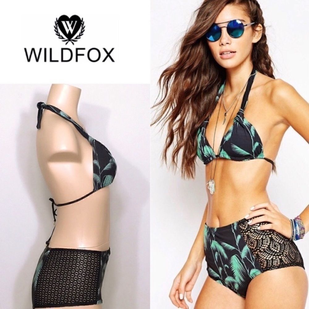 New. WILDFOX high waisted crochet bamboo bikini. Small